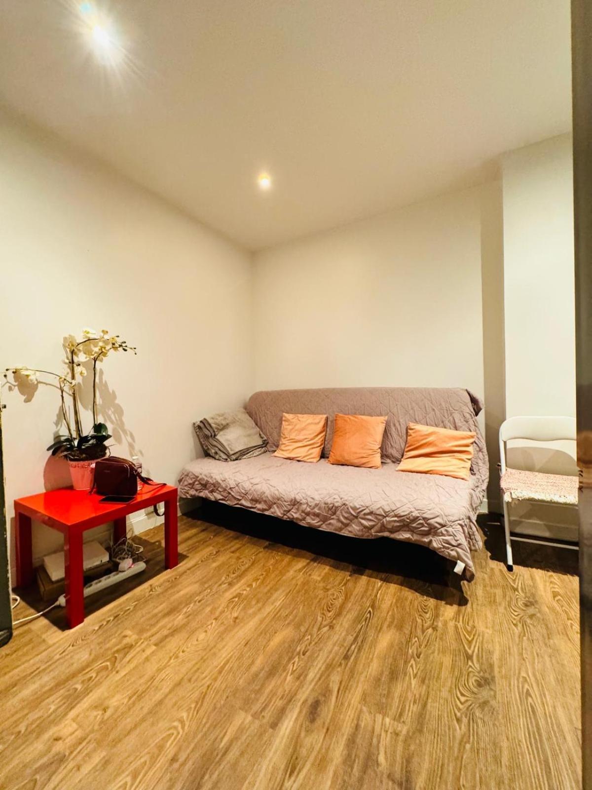 Prelep Stan U Srcu Pariza Kod Trga Republike! Appartement
